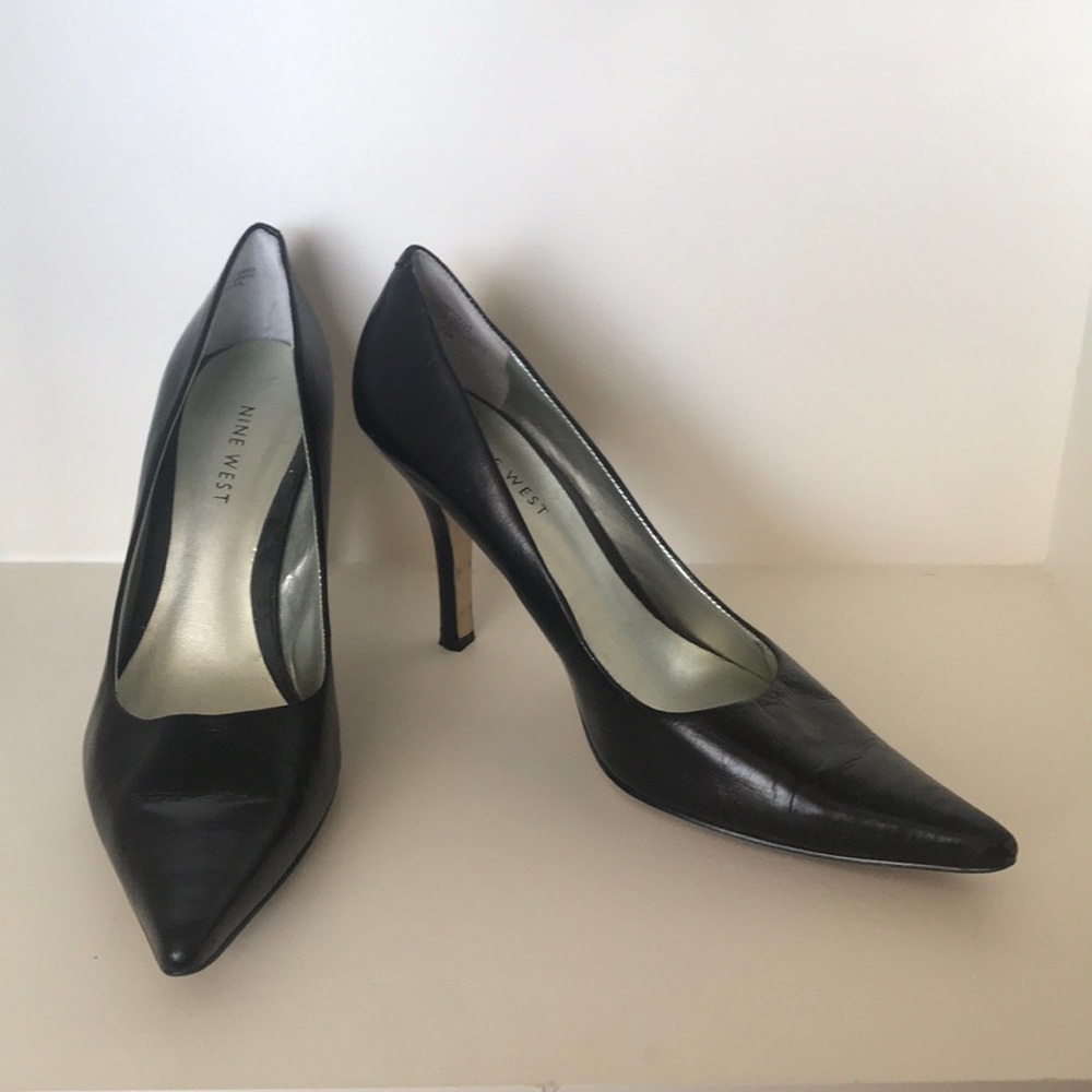 Black Nine West Pumps